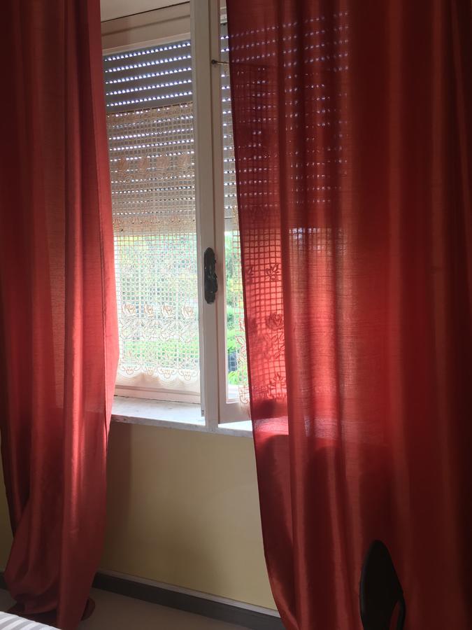 B & B La Guesthouse Poirino Ngoại thất bức ảnh