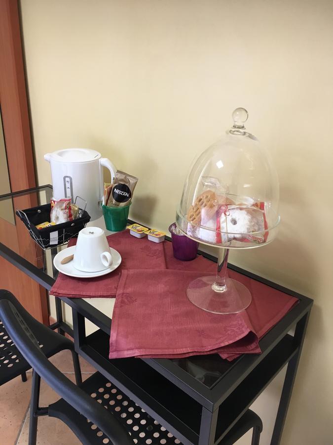 B & B La Guesthouse Poirino Ngoại thất bức ảnh