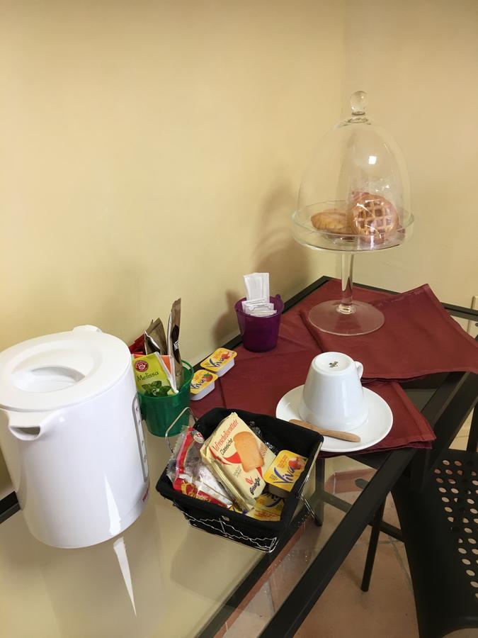 B & B La Guesthouse Poirino Ngoại thất bức ảnh